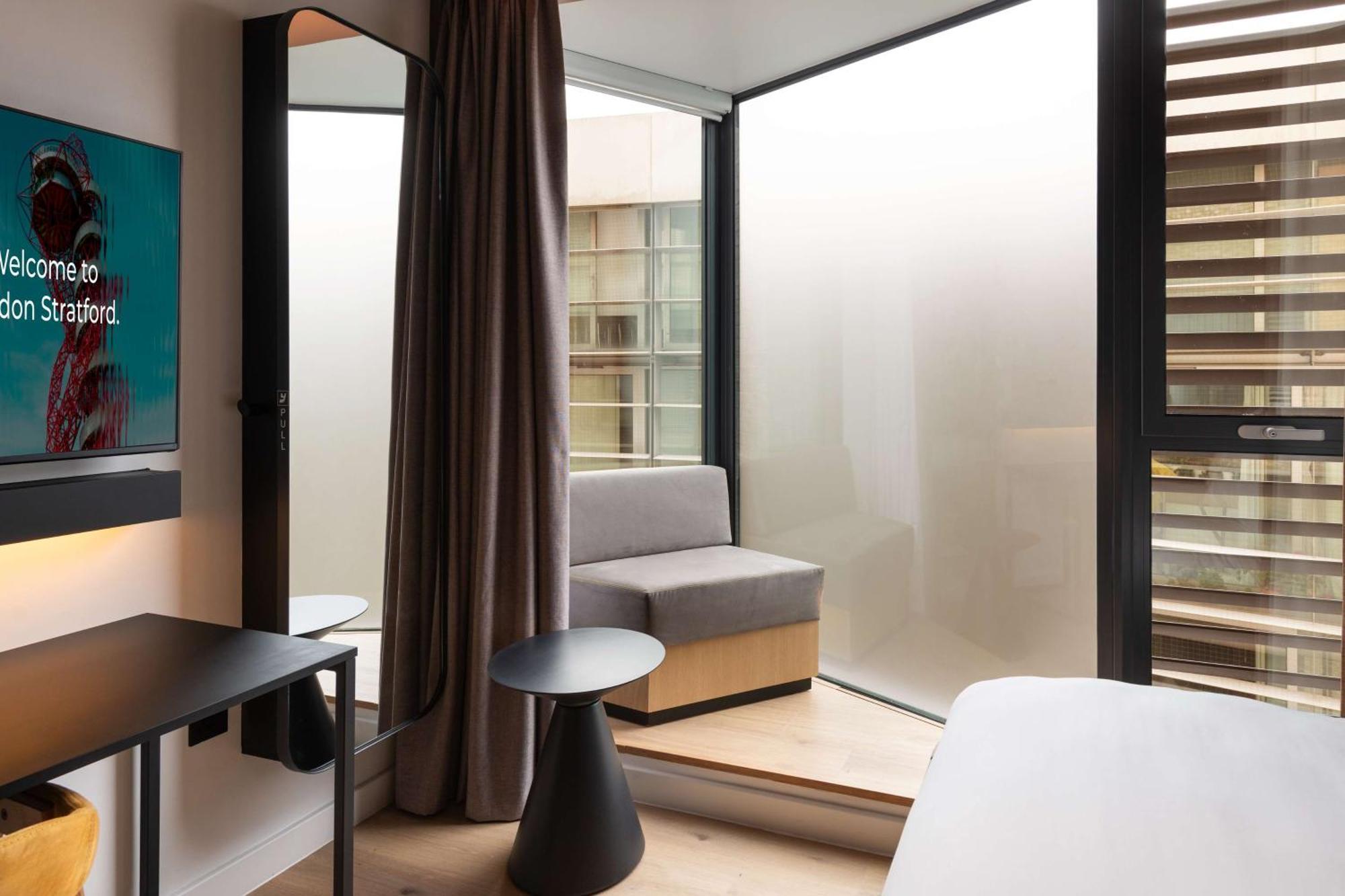 Yotelpad London Stratford Екстер'єр фото