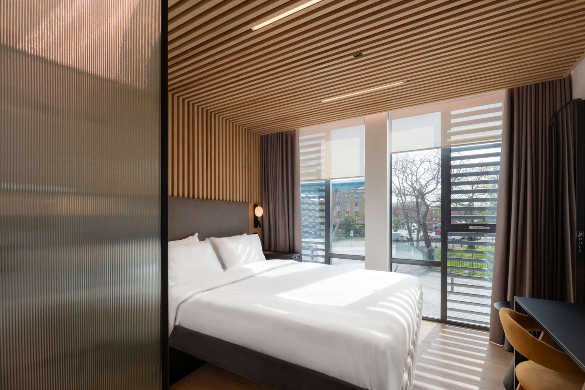 Yotelpad London Stratford Екстер'єр фото