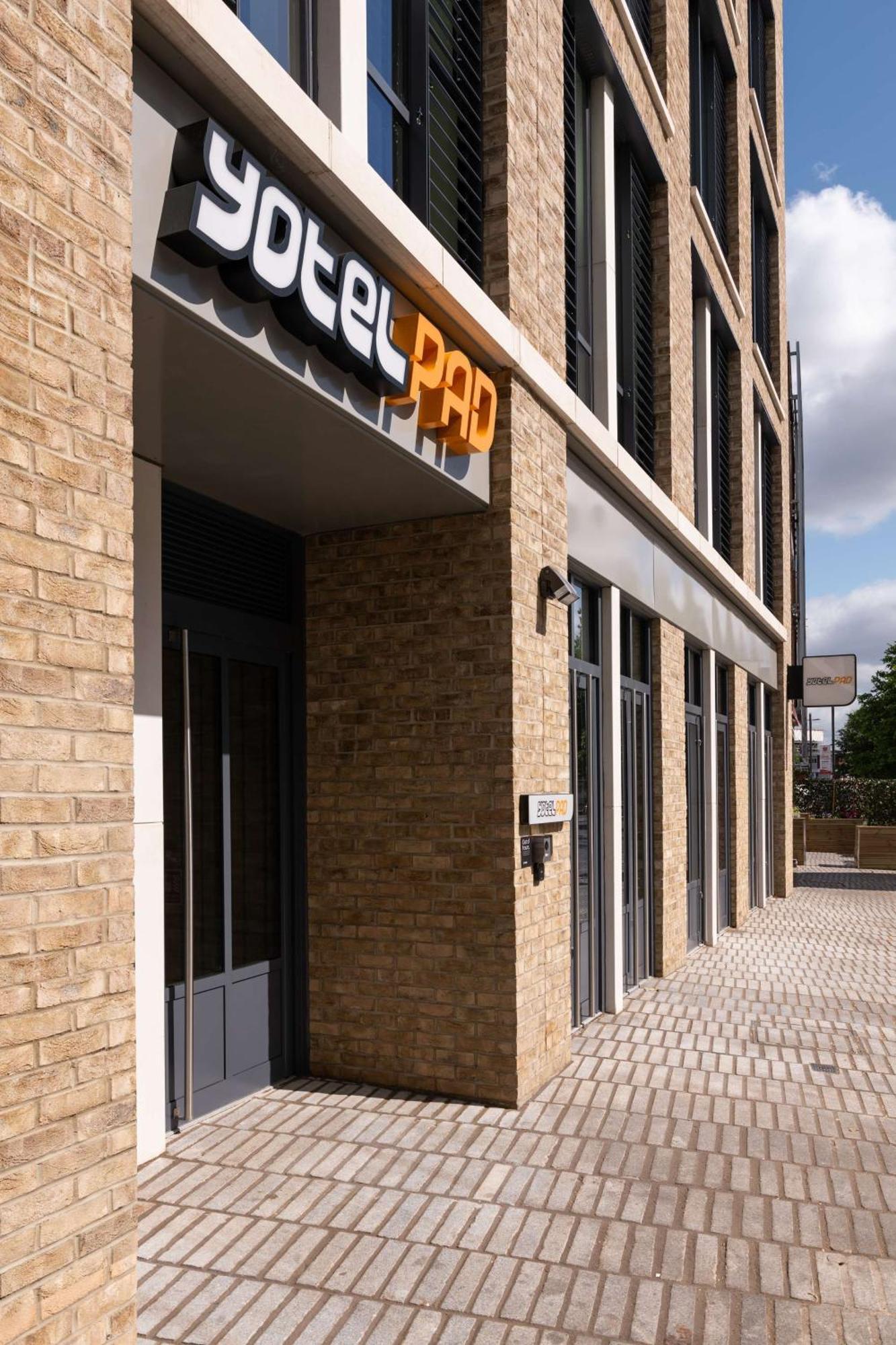 Yotelpad London Stratford Екстер'єр фото